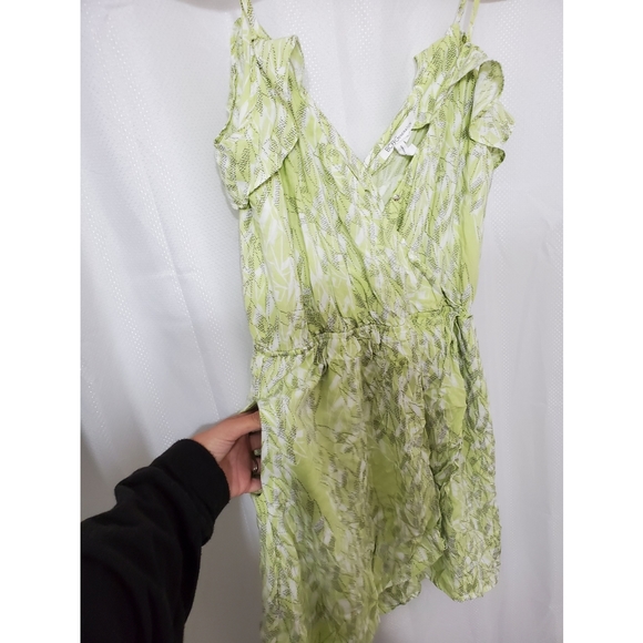 Dress - Picture 2 of 5
